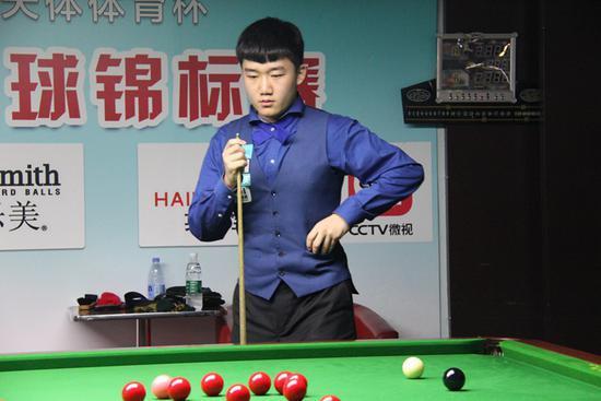 的背景下 的背景下