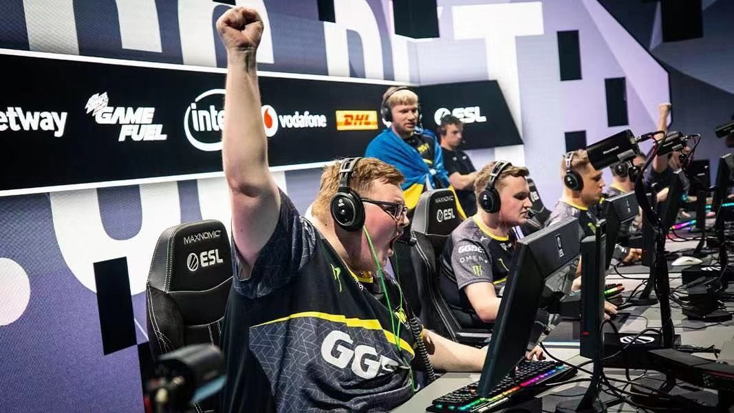 在赛季中后 在赛季中后